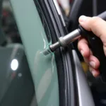 Assessing car window pillar damage